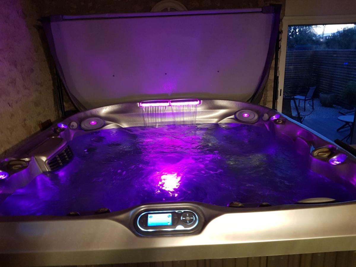 Le Grand Cedre Spa Et Sauna Interieur Piscine Marolles  Zewnętrze zdjęcie